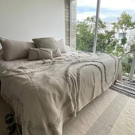 La Buena Vida - Penthouse With Private Rooftop Apartment