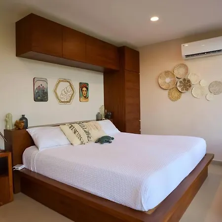 Apartment Frida's Artsy With Own Mural, Outdoor Tub & Rooftop Pool Tulum