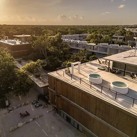 Loft Near Apartment *