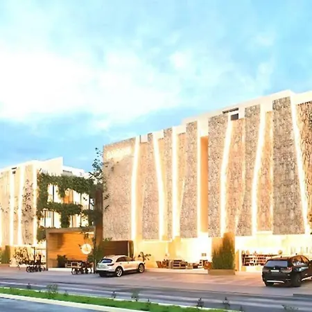Apartment *tulum 2br W/ Pool, Gym, Security, Walk To Town
