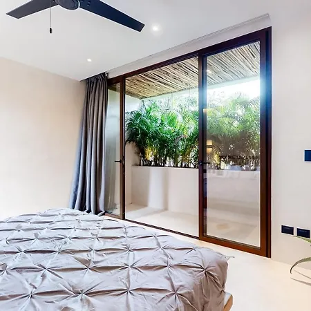 Mestiza 306 2-bedroom Apartment Tulum