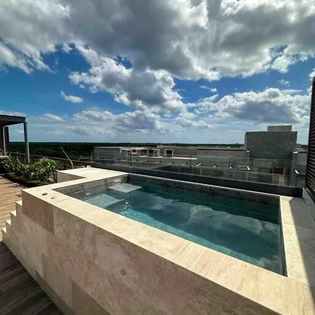 Luxury In W/ Cenote & Pool. Apartment