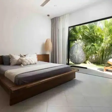 Holiday home Angelina/ 5 Br/ Secured House/ Beach Access! *