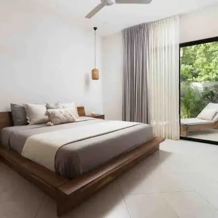 Angelina/ 5 Br/ Secured House/ Beach Access! Holiday home Tulum