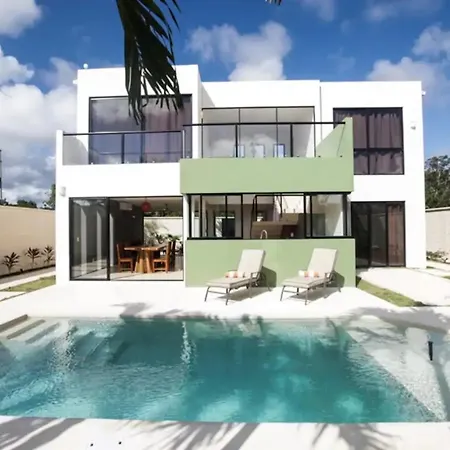 Casa Agave/ Large House And Pool/ Beach Club Access Tulum