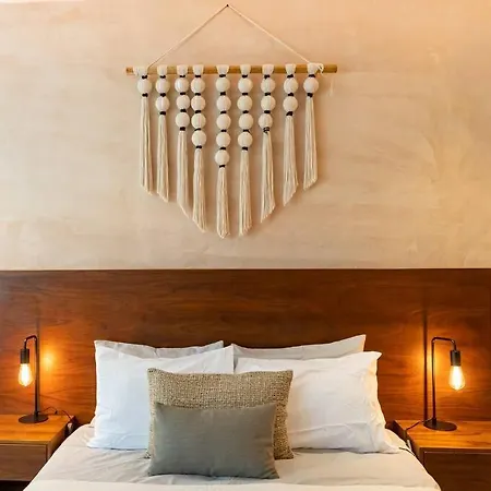 Luxury Studio Tuluminati