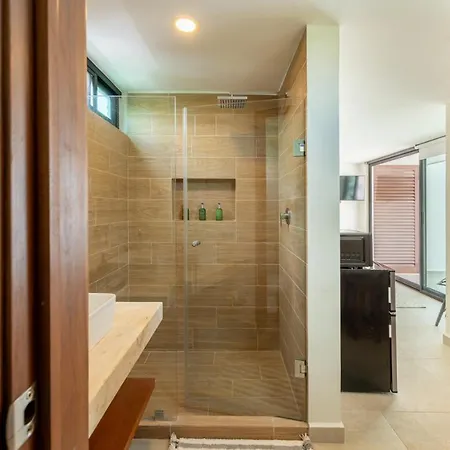 Selvaterra 401 Lux 1br Sky Pool Aldea Zama