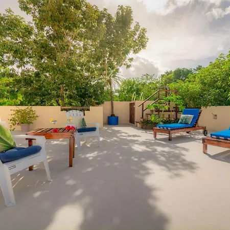 Casa Hibiscus - Tropical Serenity Meets Modern Comfort In Villa Tulum