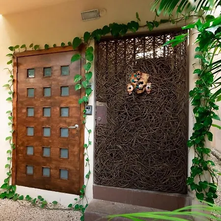 Casa Hibiscus - Tropical Serenity Meets Modern Comfort In Villa Tulum