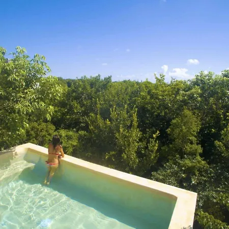 Villa Casa Hibiscus - Tropical Serenity Meets Modern Comfort In *
