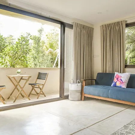 *entire Private Villa* Casa Flores Villa *