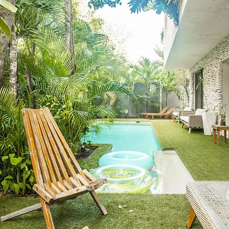 Villa *entire Private Villa* Casa Flores Tulum