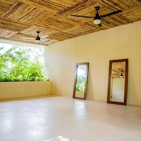 Apartment Ph5 Botanic, Luxury In Tulums Urban Jungle *
