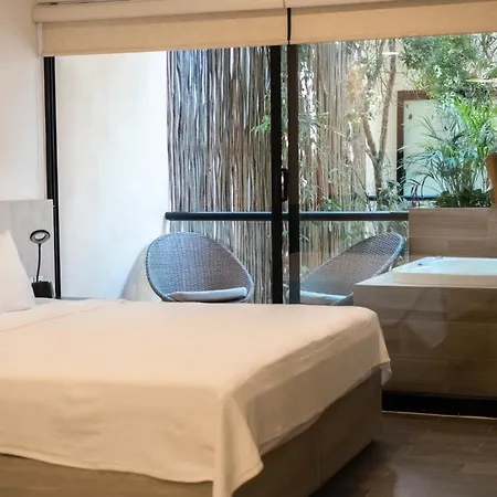 Apartment Studio Vista A La Jungla Con Jacuzzi En La Veleta