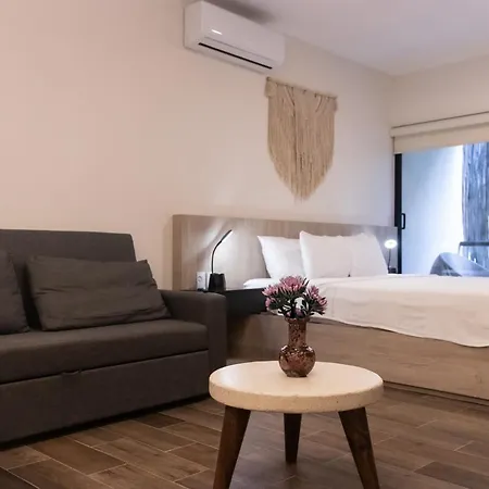 Studio Vista A La Jungla Con Jacuzzi En La Veleta Apartment