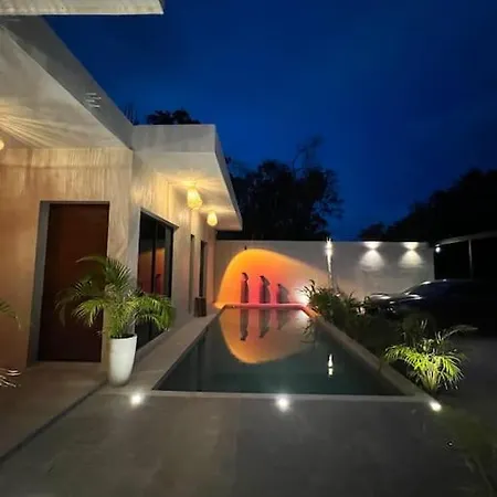 Casa Ik Villa *
