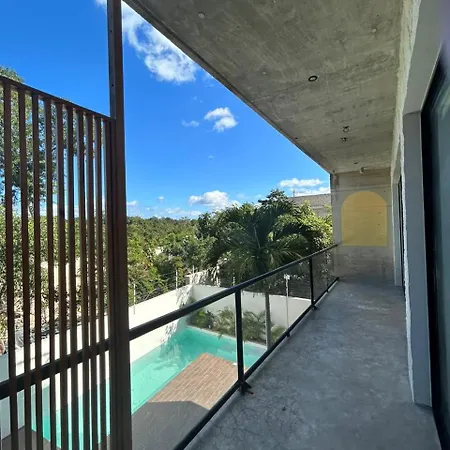 Apartment Beauty Of Simplicity In Tulum's Sought-after Neighborhood *