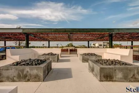New Tropical Vibe Huge Private Terrace Amenities