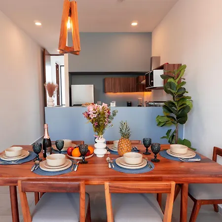 Modern 3br Penthouse W/rooftop Pool *