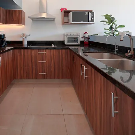 Modern 3br Penthouse W/rooftop Pool Tulum