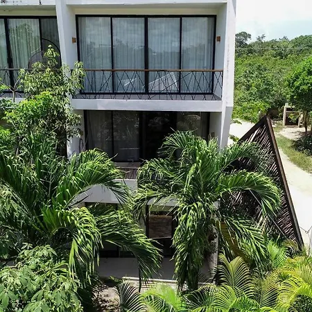 Paradise Chilli Unit 124 Apartment *