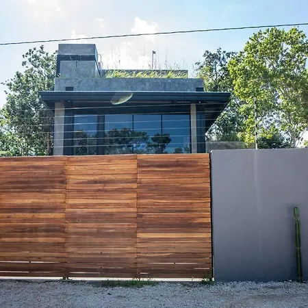 Villa Light House 4 Bedroom House W/ Pool