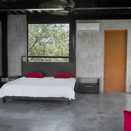 Villa Light House 4 Bedroom House W/ Pool