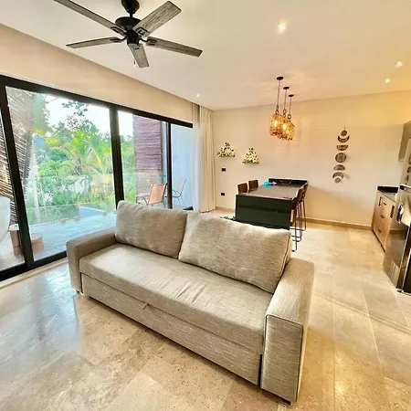 Sky K103 Apartment