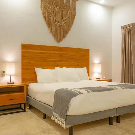 Collection O Kaab Boutique Tulum Centro, Pool And Parking 4*