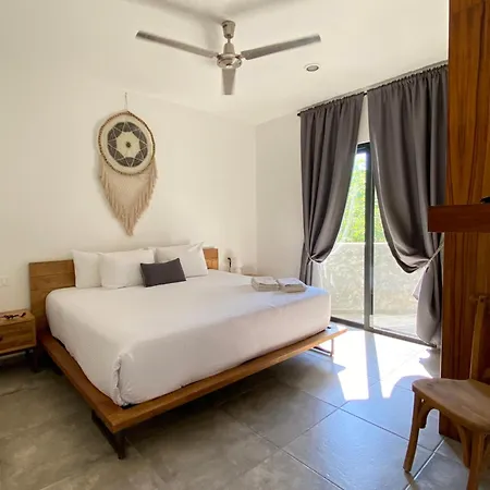 Panacea Aparthotel 4*