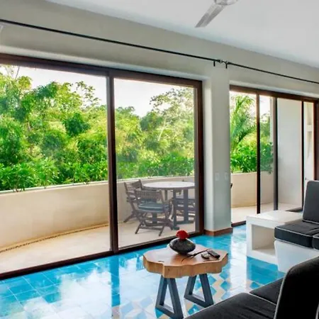 Hotel Niwa 4*