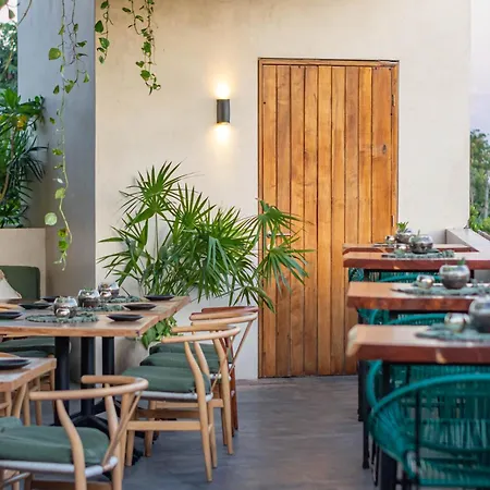 Hotel Casa Agape Boutique Rooftop Pool & Club Access Tulum