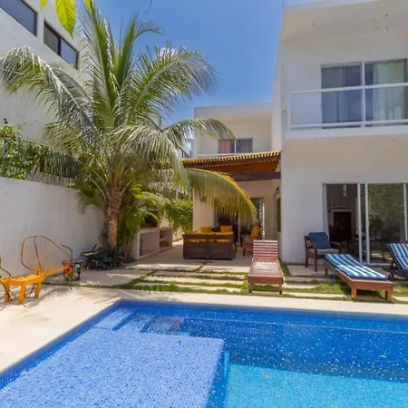 Tranquil 4-br Casa Mia Of La Veleta Holiday home