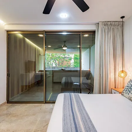G-105 With Private Pool Apartment