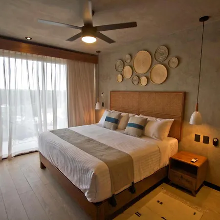 Tuk Apartment *