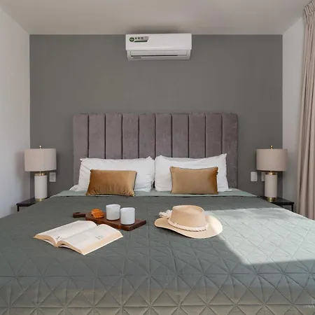 2bd With Rooftop Pool Near Holiday home *