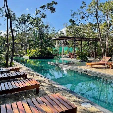 Stylish 2 Bedroom Apt • Lovely • Pool • Aldea Savia *