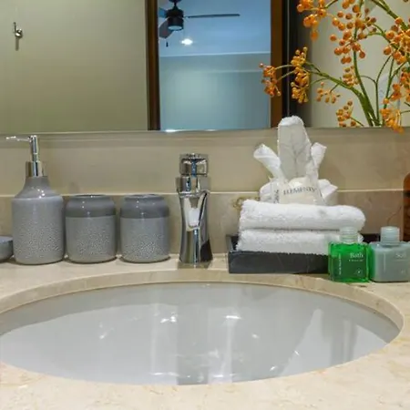 Luxury Ph & Priv. Rooftop W/jacuzzi - Aldea Zama Apartment Tulum