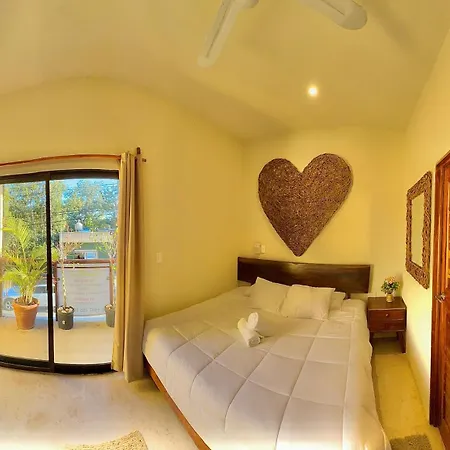 Casa Corazon In Downtown Tulum, Mexico- With Crossfit Gym Apartment