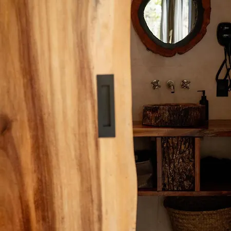 Hotel Bufo Alvarius Tulum