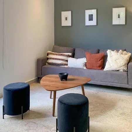 Cozy & Comfy Kaan Tower Apartment