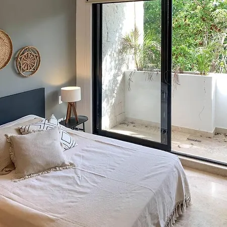 Apartment Cozy & Comfy Kaan Tower