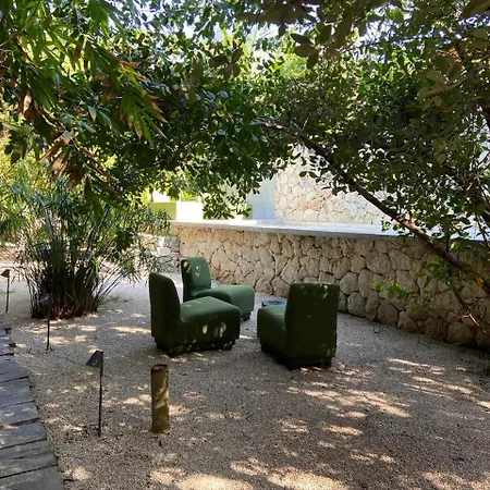 Amor Rooms 2* Tulum