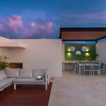 Apartment Prive Modern With Private Pool In