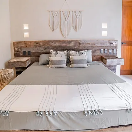 Nature Surrounded Studio With Private Plunge Pool Apartment