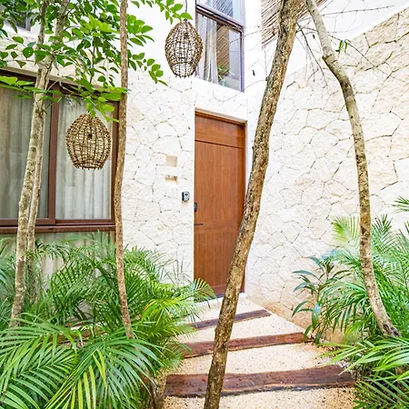 Nature Surrounded Studio With Private Plunge Pool Apartment
