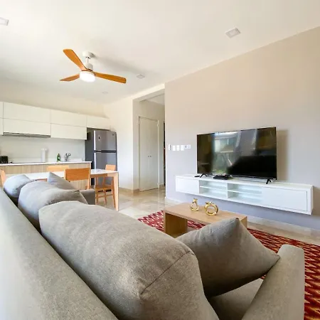 Apartment Beautiful 1br With Pool, Gym, Cinema In *