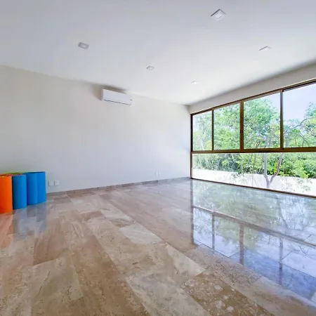 Beautiful 1br With Pool, Gym, Cinema In *