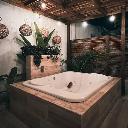 -maha Tulum, Luxury Jacuzzi Tulum