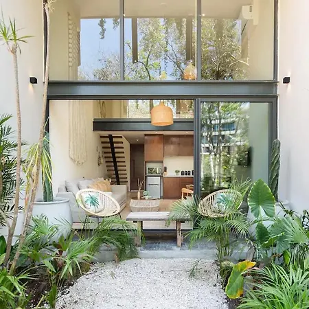 L'aab Kay Loft In A Tropical Garden